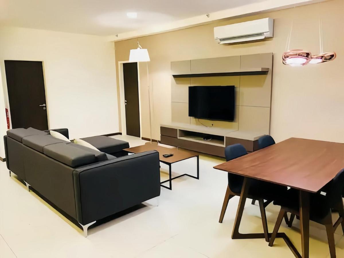 The Landmark Penang By Stay Premium Tanjung Tokong Екстериор снимка