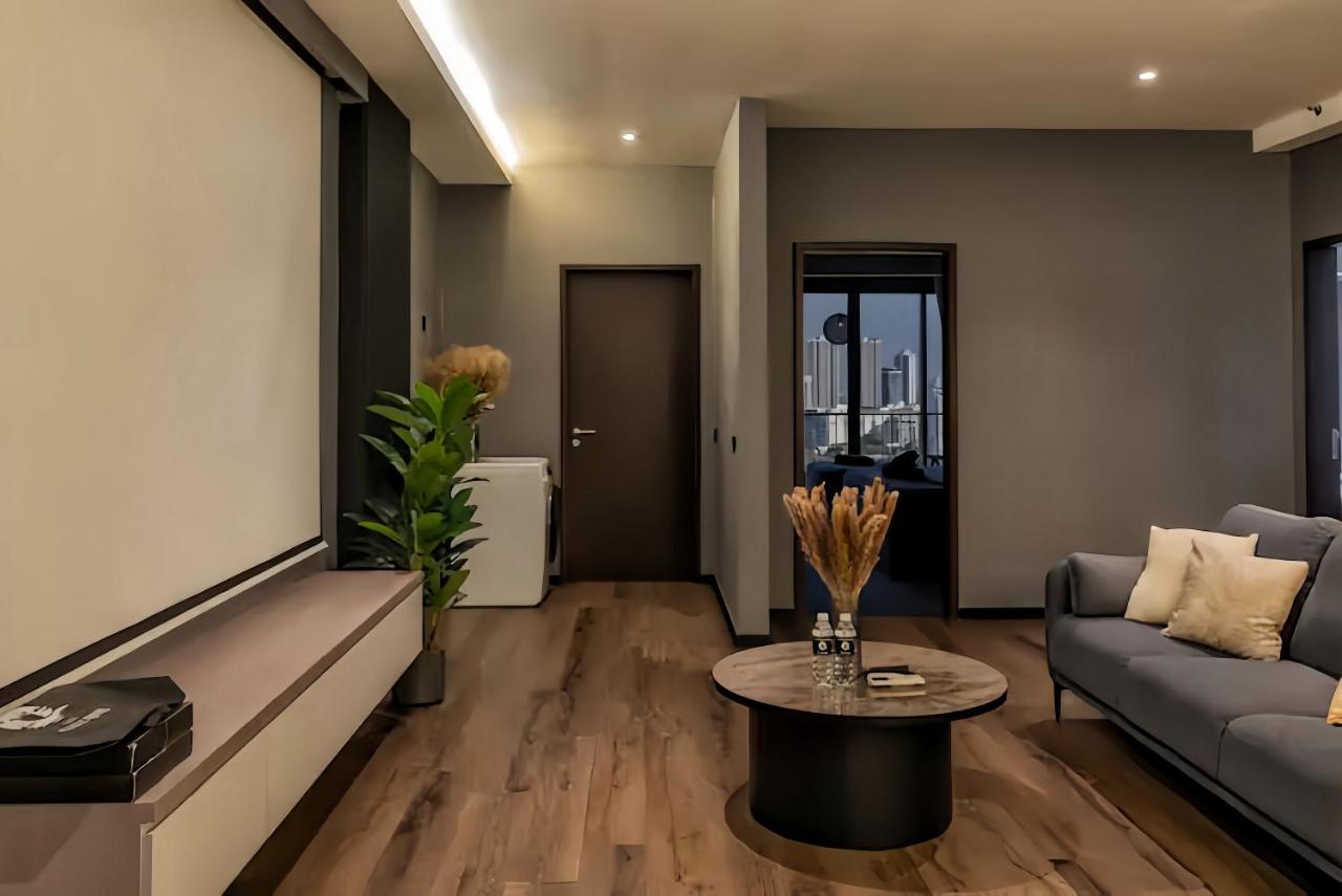 The Landmark Penang By Stay Premium Tanjung Tokong Екстериор снимка