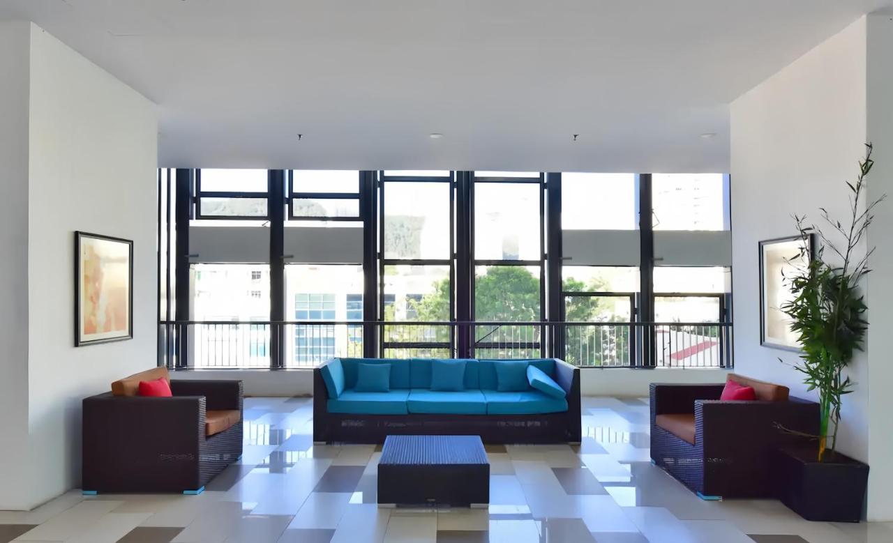 The Landmark Penang By Stay Premium Tanjung Tokong Екстериор снимка