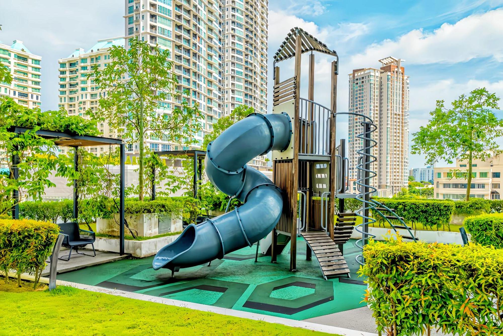 The Landmark Penang By Stay Premium Tanjung Tokong Екстериор снимка