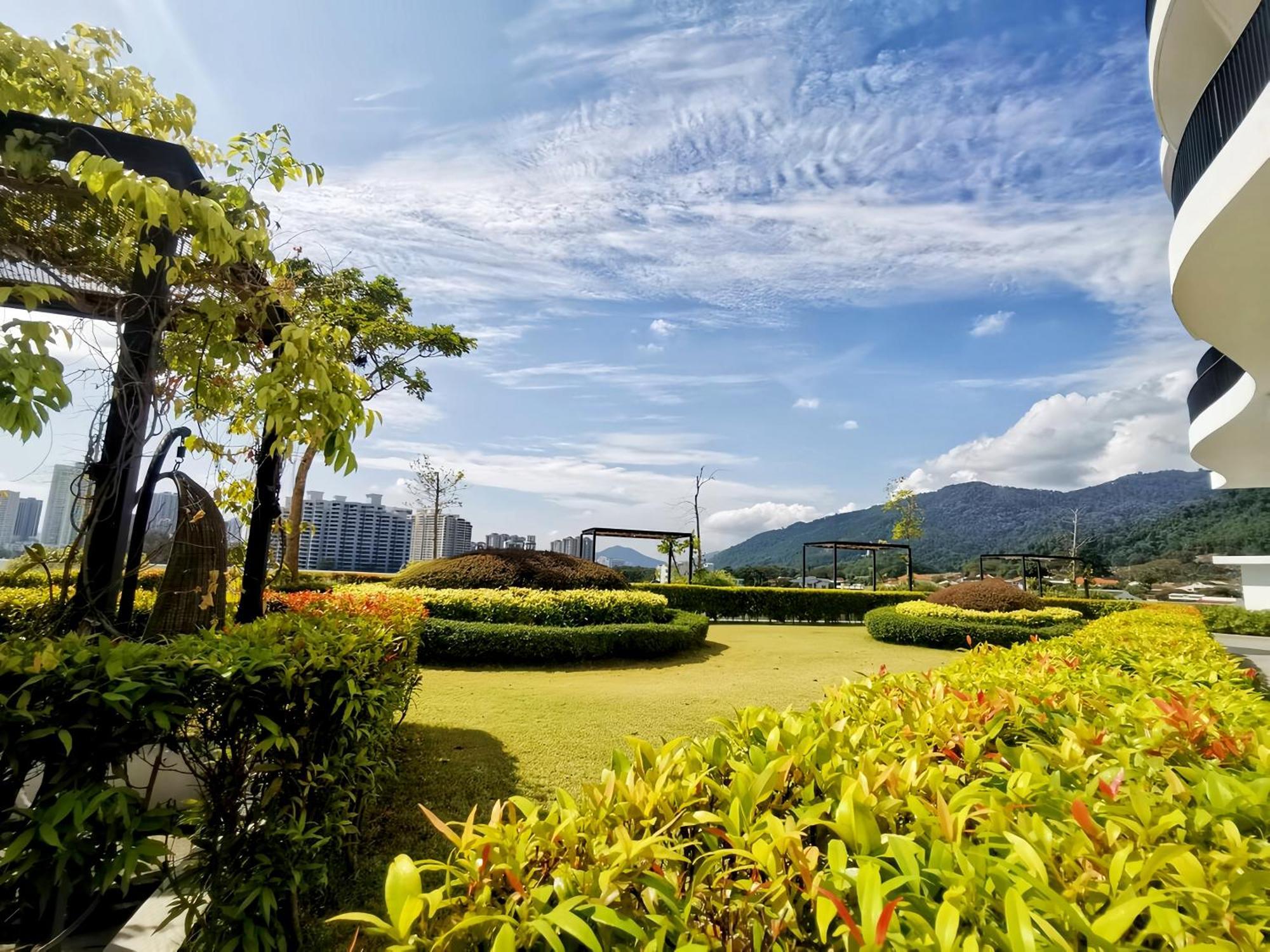 The Landmark Penang By Stay Premium Tanjung Tokong Екстериор снимка